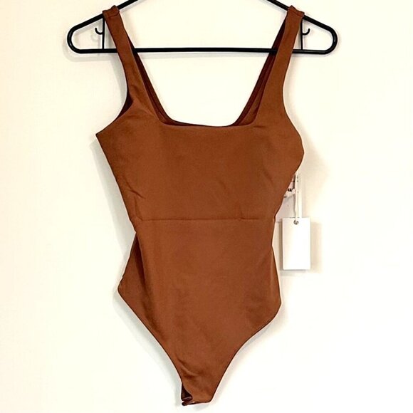 NWT Good American Modern Tank Bodysuit in Rust001 - Size 1 (Small) - Picture 2 of 9